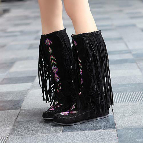 Ethnic Tassels Floral Embroidery Mid Calf Boots